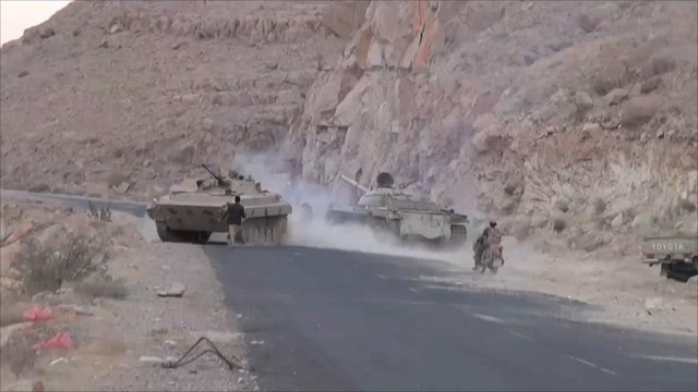 الجيش اليمني والمقاومة يسيطران على جبل قرن نهم