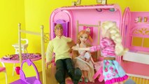 Frozen Anna and Kristoff Barbie Kids Family Parody Baby Kristoff Disney Dolls Junior DisneyCarToys
