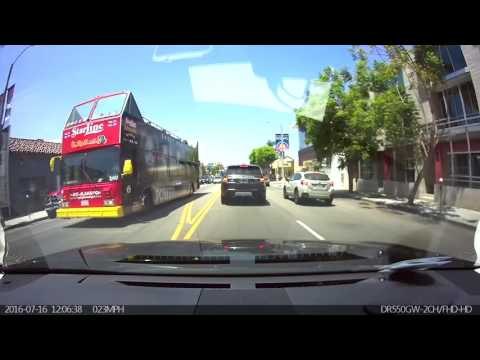 Man Stops Traffic to Help Women Cross Busy Melrose Avenue
