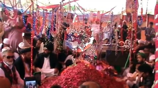 Very Emotional Clip Son of Ghazi Mumtaz Hussain Qadri MUhammad Ali Raza Reciting Naat e Rasool