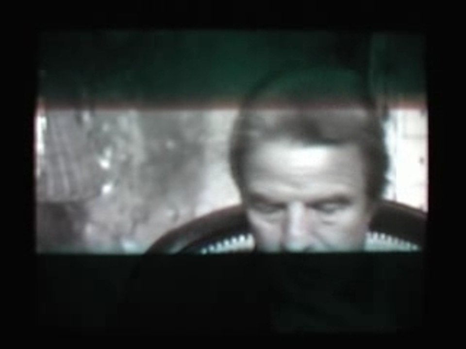 Kouchner justifie la guerre en Irak