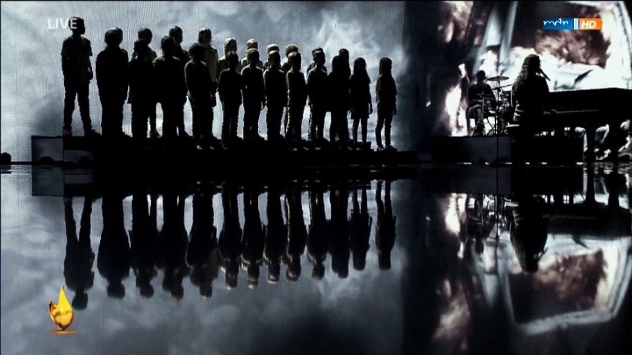 Maschine-Ehe der Krieg beginnt live@Goldene Henne 2016