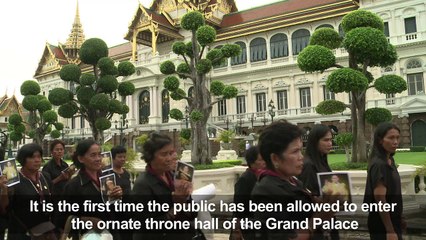 Thousands queue to visit coffin of late Thai king