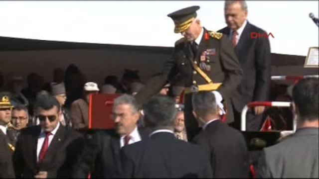 Izmir Cumhuriyet Bayramı Izmir'de Cumhuriyet Meydanı'nda Törenlerle Kutlanıyor-1