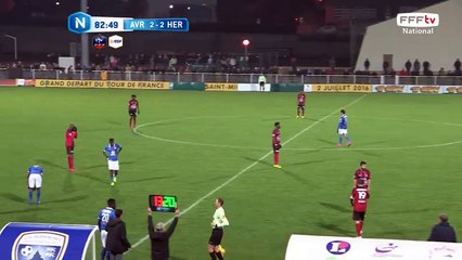 Changement : Sortant : Thiare ; Entrant : Quenum