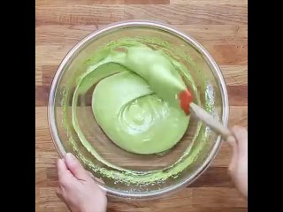 Matcha Green Tea Swiss Roll