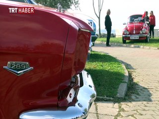 Klasik araçlarla oluşturulan "Cumhuriyet Her Yerde" konvoyu