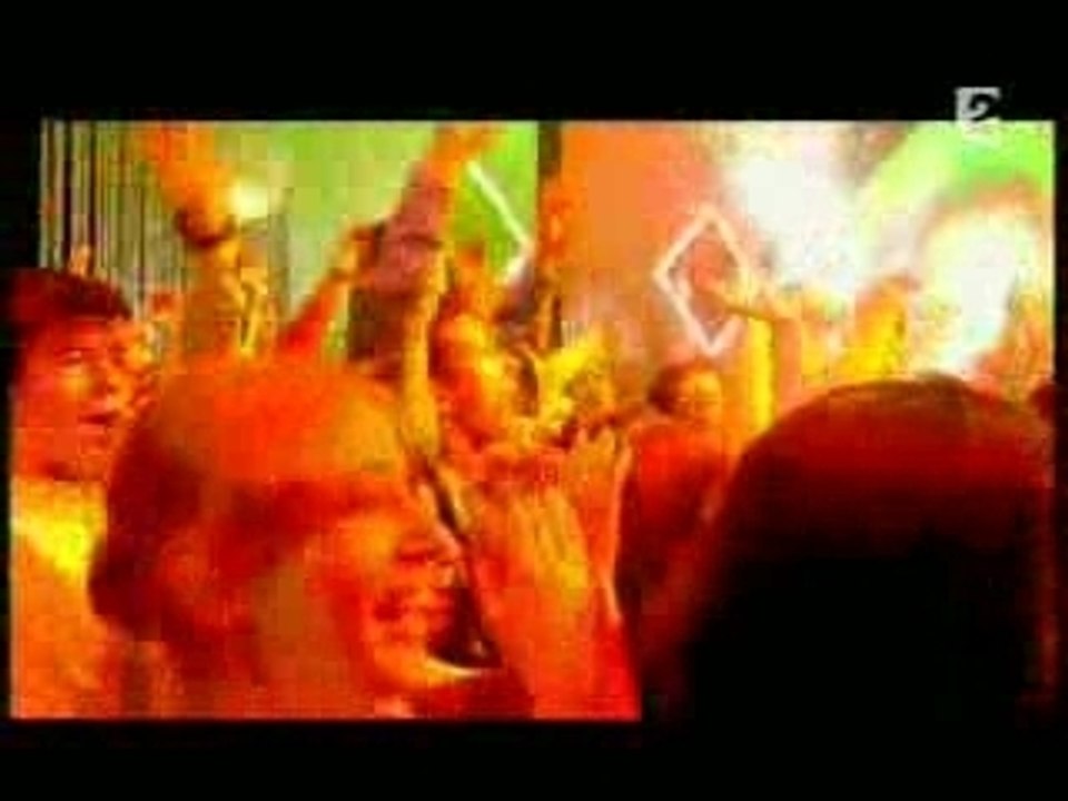 Christophe maé-could you be loved-1980-emission