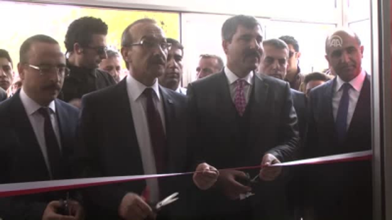 Muş'ta "15 Temmuz" Resim Sergisi