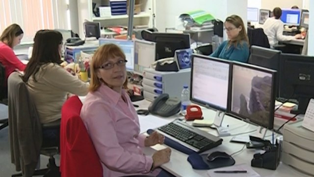 Las mujeres, peor pagadas que los hombres en 2014