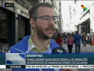 Trabajadores bancarios de Argentina exigen recomposición salarial