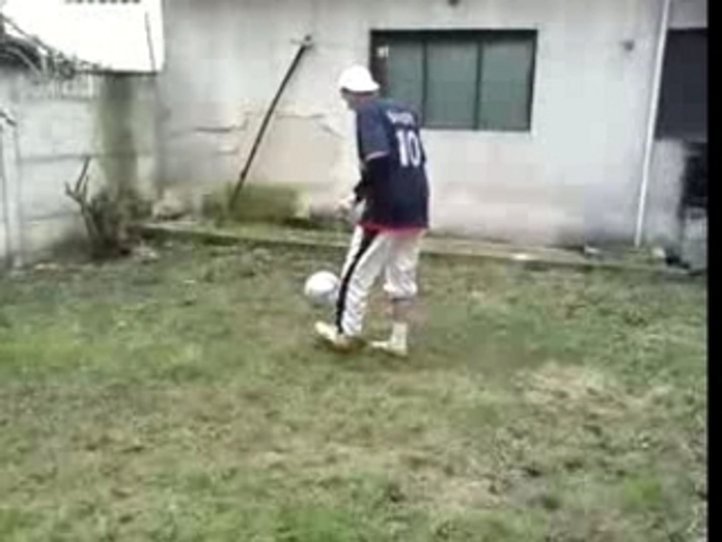 ⁣Foot chez kev