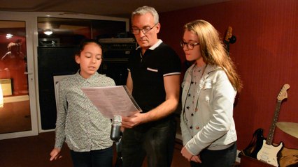 Ils enregistrent Mistral Gagnant dans les studios des Caves à musique de Tergnier