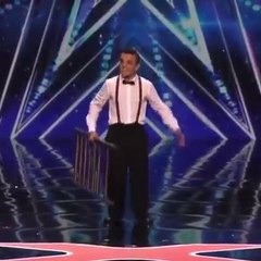 Herkesi Şaşırtan Yetenek Sizsiniz Yarışmacısı