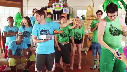 HOT PEPPER BEACH PARTY (Smosh Summer Games)