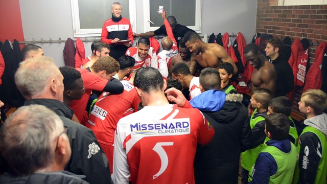 OSQ / SENLIS aprés match dans les vestiaires