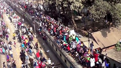 Most Crowded Train - Terrible Sight