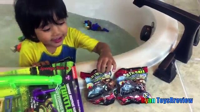 Surprise Toys in Bath Disney Toy Story Japanese Bath Balls Finding Dory Nemo Water Toys fo