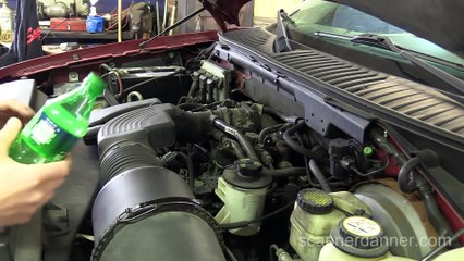 System Too Lean (P0171, P0174) - Vacuum Leak Quick Test - Ford 5