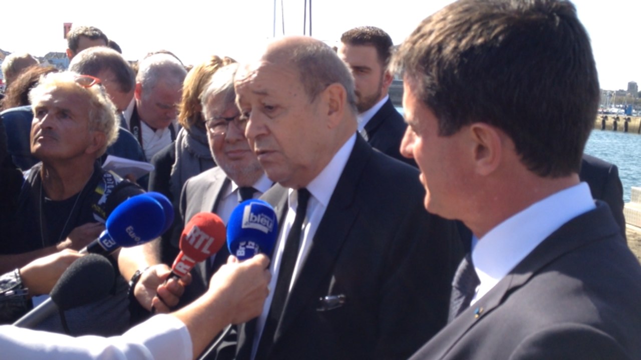 Jean-Yves Le Drian s'exprime sur l'offensive à...