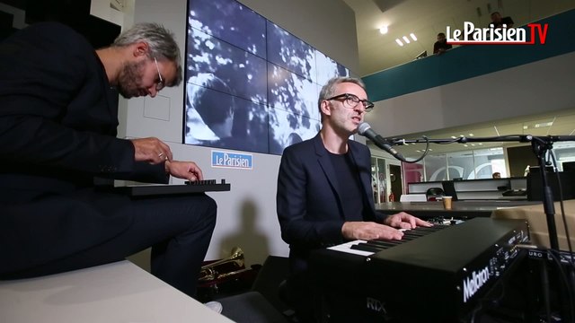 Vincent Delerm chante « A présent » en live au Parisien