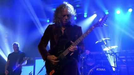 Metallica - Moth Into Flame