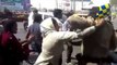 Police public fighting on Agra's road