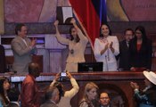 Condecoración a Cristina Fernández confronta a la diplomacia