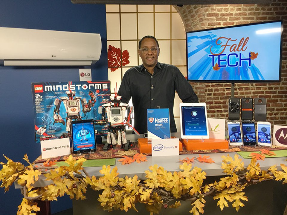 Fall Tech with Mario Armstrong