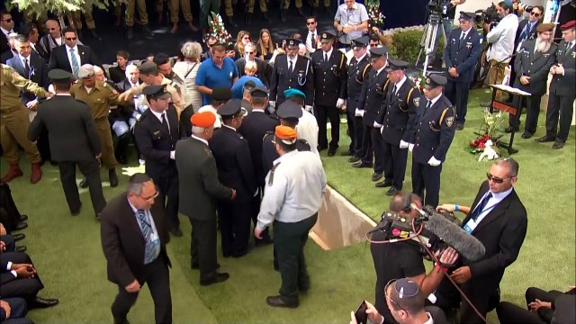 Shimon Peres é sepultado em Jerusalém