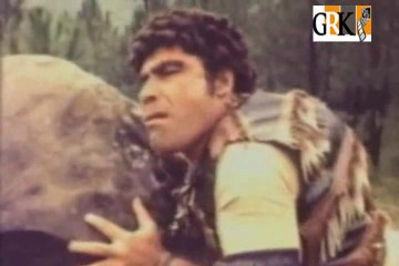 MERE MEHBOOB KI TARAH MUJH PAR - MASOOD RANA - KUBRA AASHIQ