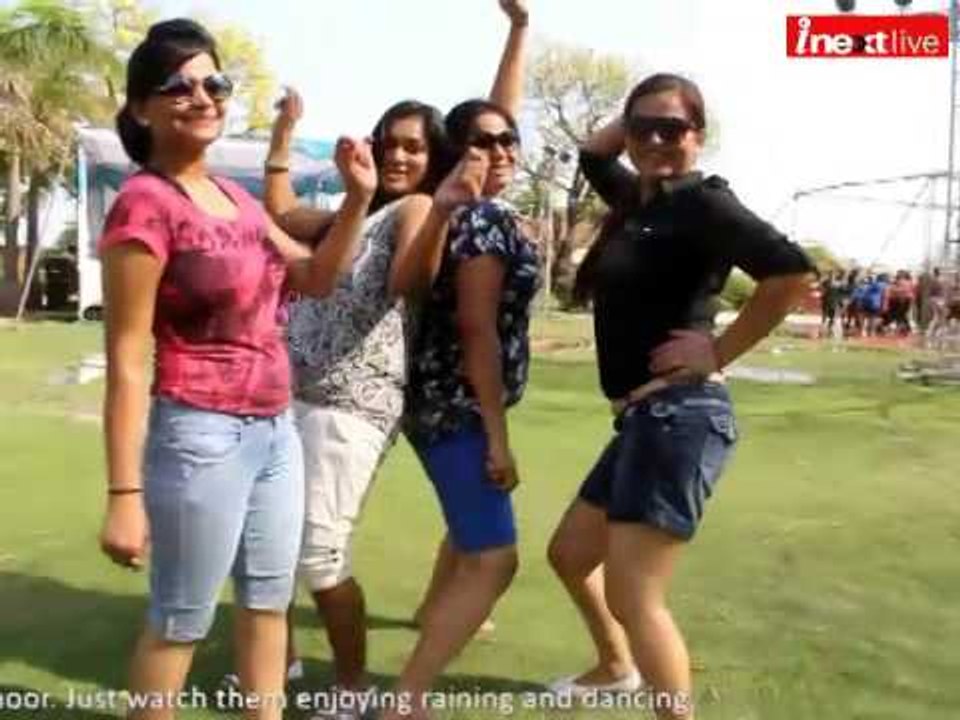Rocking pool party in Kanpur