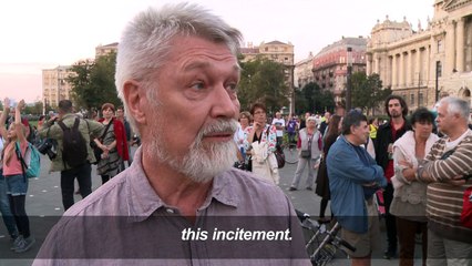 Thousands protest Hungary referendum on migrant quota