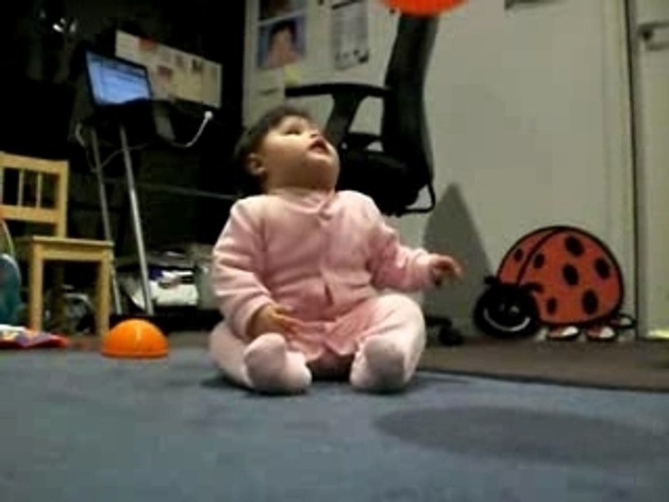 Alma playing with a Balloon
