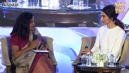 Outstanding  women In Outlook Business