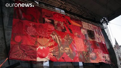 Macaristan'da sığınmacı referandumuna karşı "insanı gör" etkinliği