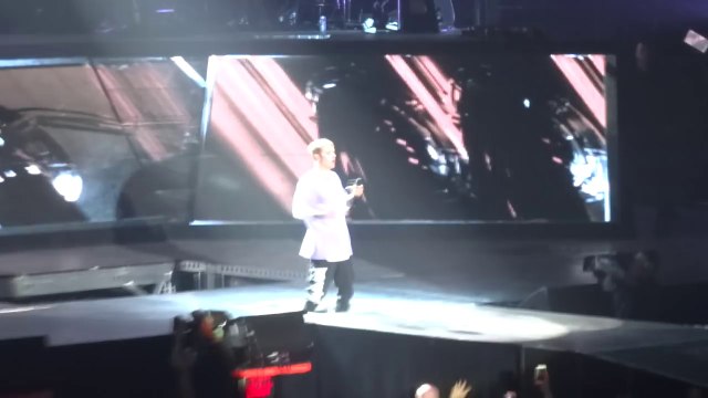 JUSTIN BIEBER - WHERE ARE Ü NOW ♪ LIVE IN PARIS @ ACCORHOTELS ARENA 2016.09.20