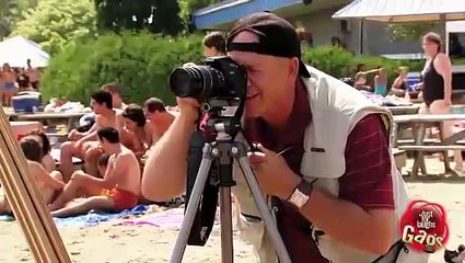 [Clip hài] Những trò TROLL nhau ngoài bãi biển