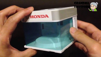 Unboxing TOYS Review/Demos - Tomica Honda car automatic rotation 360 degrees car showroom