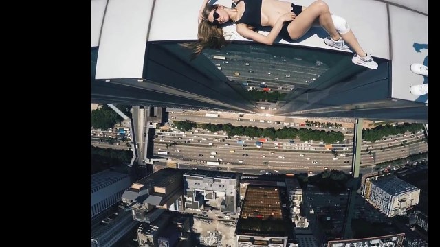 Angela Nikolau Model aus Moskau [EXTREME SELFIES]