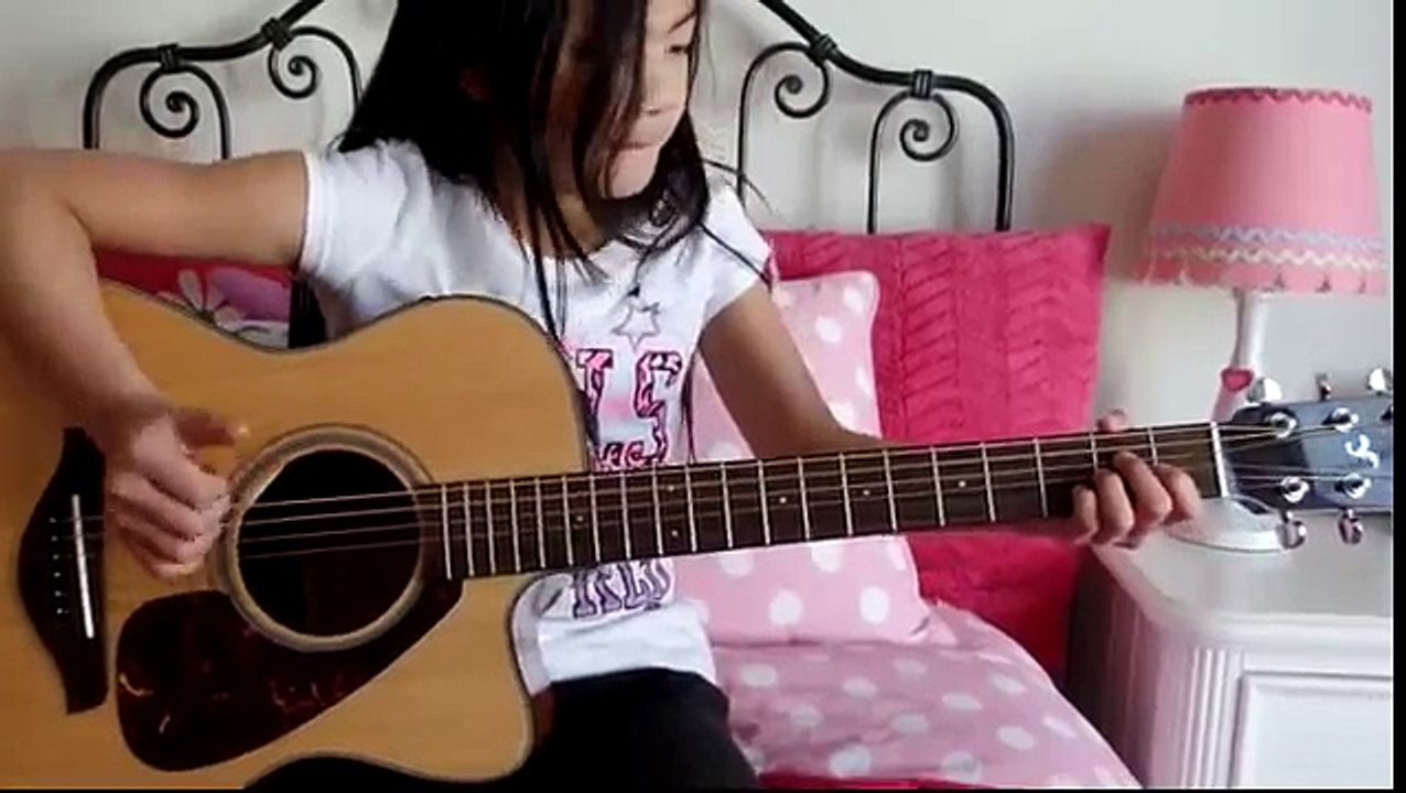 Last Christmas ~ Wham!  ~ Fingerstyle Guitar Cover ~ Lanvy