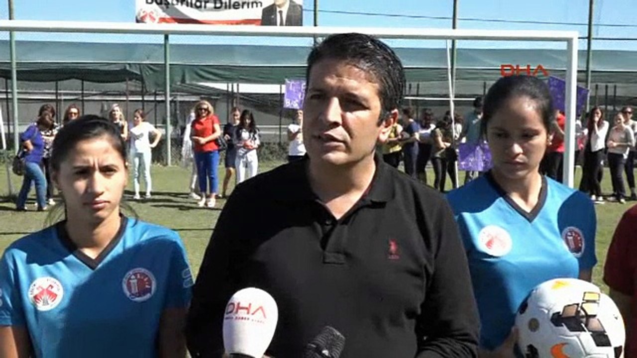 Dişi Ronaldinho taraftarı büyüledi