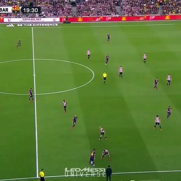 Leo Messi goal that broke the laws of physics