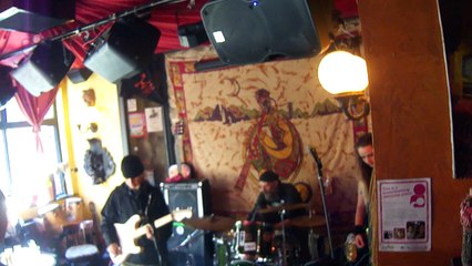 RADIOACTIVE BONES at the Platform Tavern, 2016.