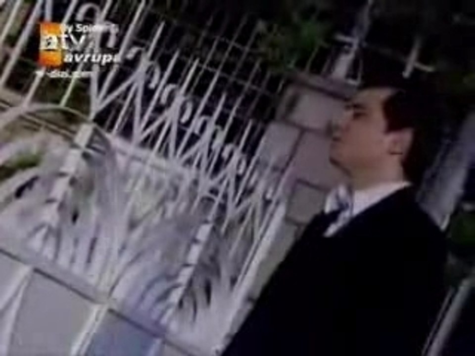 Hatırla sevgili eylem aktaş söyleyemedim