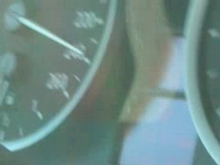 BMW 550i 240 km/h sur l'Autobahn
