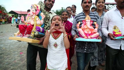 Smiti | 2016 | Short Film | When A Little Girl Begging During Festival What Happen Next?