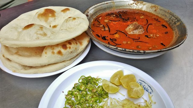 Authentic Waris Nihari | Slow Cooked Beef Stew | Best Tastin