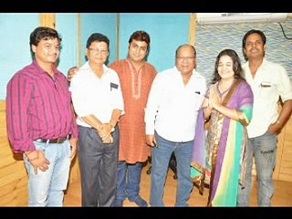 karaoke mohd aziz apni ankhon ke