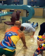 a_w_official Дима Рапунцель приехал с Олей